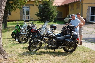 Kecskemét, Platán Otthon, Ferenc nélkül mentünk tovább